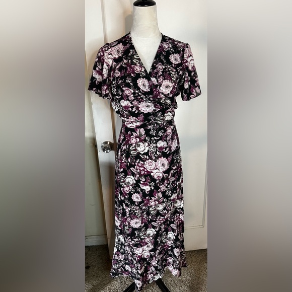 Free Press Floral Wrap Dress Flowy Lorelei Gilmore Girls romantic feminine maxi - Picture 3 of 13
